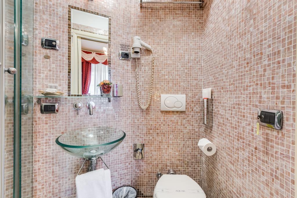 Hotel 38 Viminale Street Rzym Zewnętrze zdjęcie